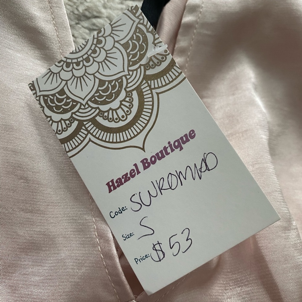 Pink Slip - Picture 5 of 5